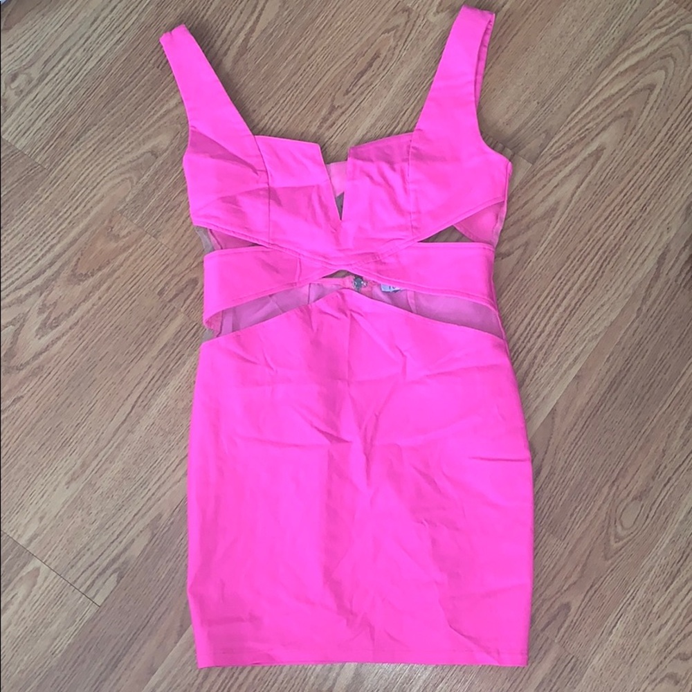 pink bodycon dress